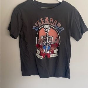 Gray billabong graphic T-shirt